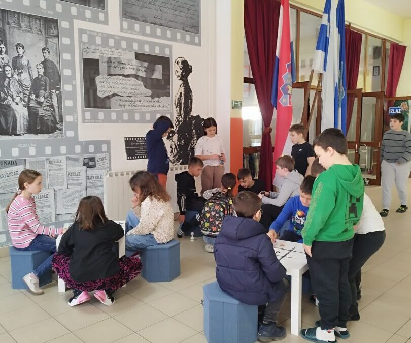 Razvoj socijalno-emocionalnih kompetencija kroz igru